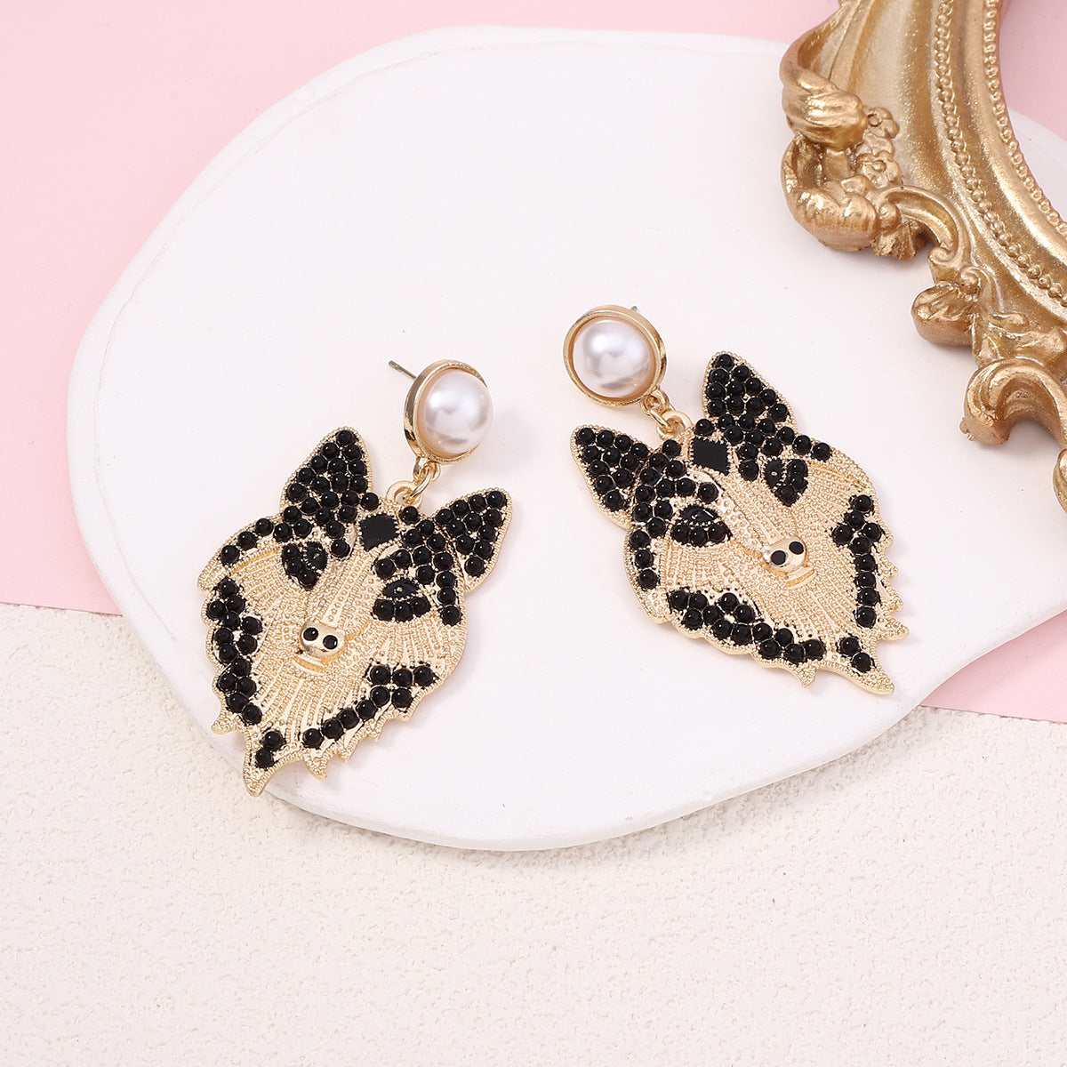 Upea Helmi Korvarengas päivittäiseen käyttöön