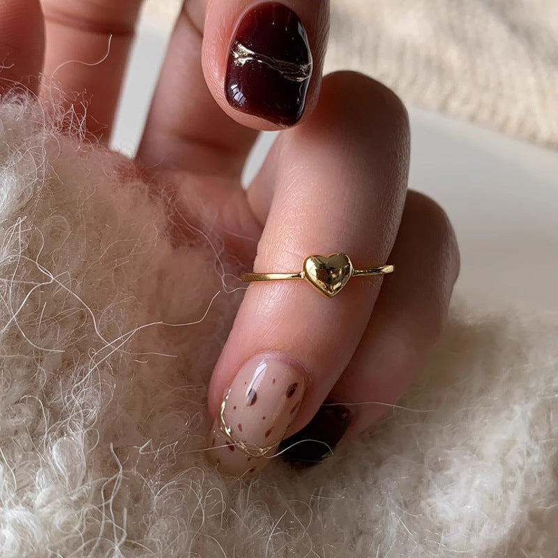 Elegantti Sormus jokaiseen tilaisuuteen