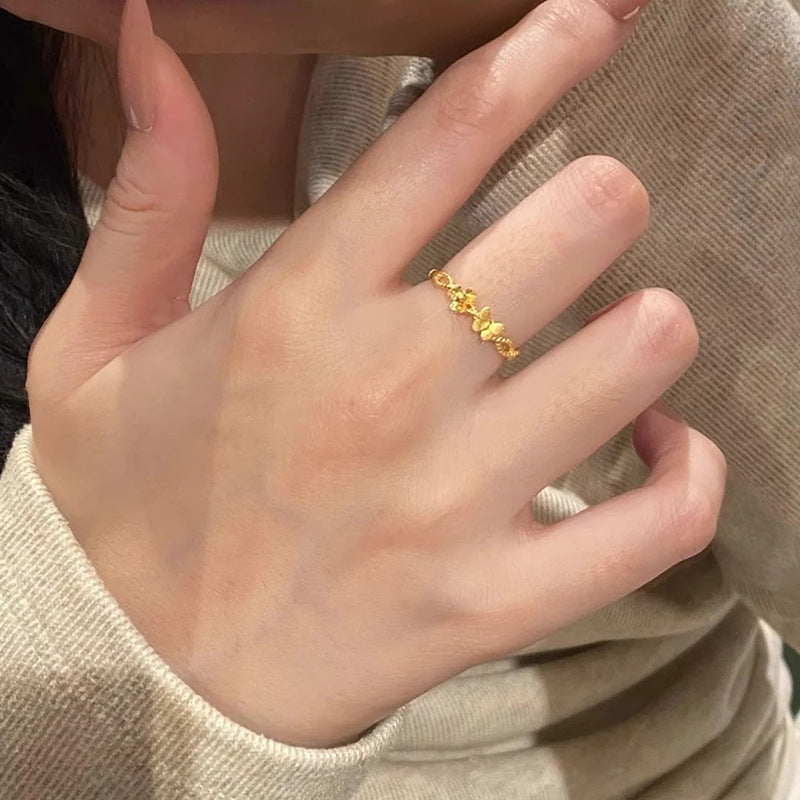 Upea Kulta Sormus päivittäiseen käyttöön