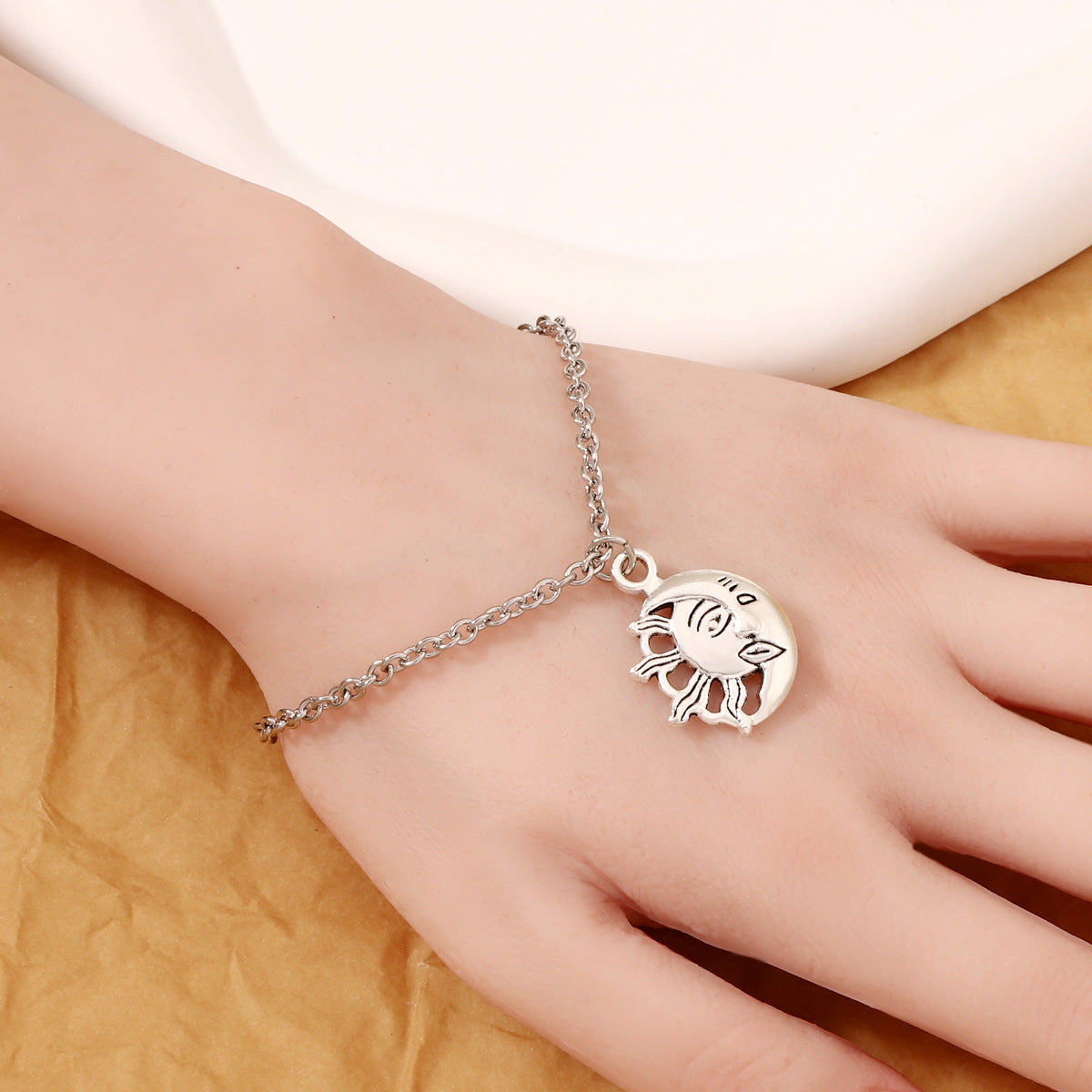 Upea Korvarengas päivittäiseen käyttöön