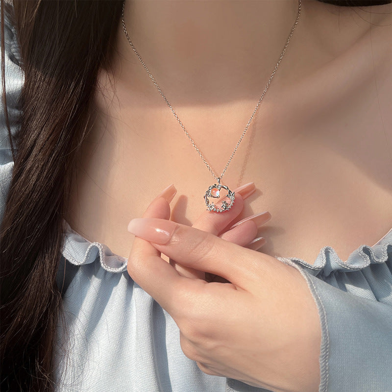 Klassinen Koru ajattomalla viehätyksellä