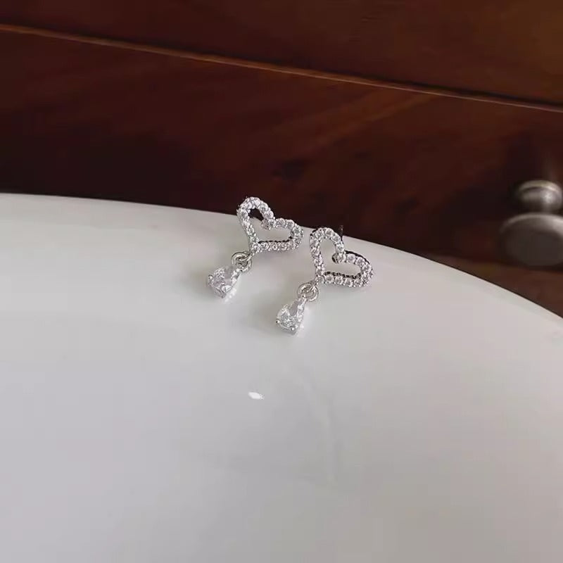 Klassinen Korvarengas ajattomalla viehätyksellä