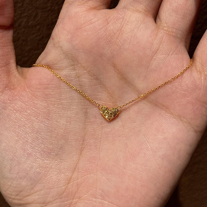 Hurmaava Kaulakoru jokaiseen tilaisuuteen