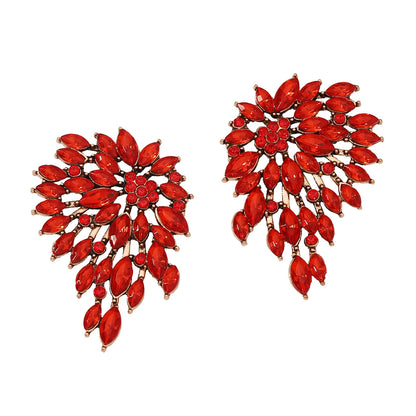 Hurmaava Kulta Korvarengas jokaiseen tilaisuuteen