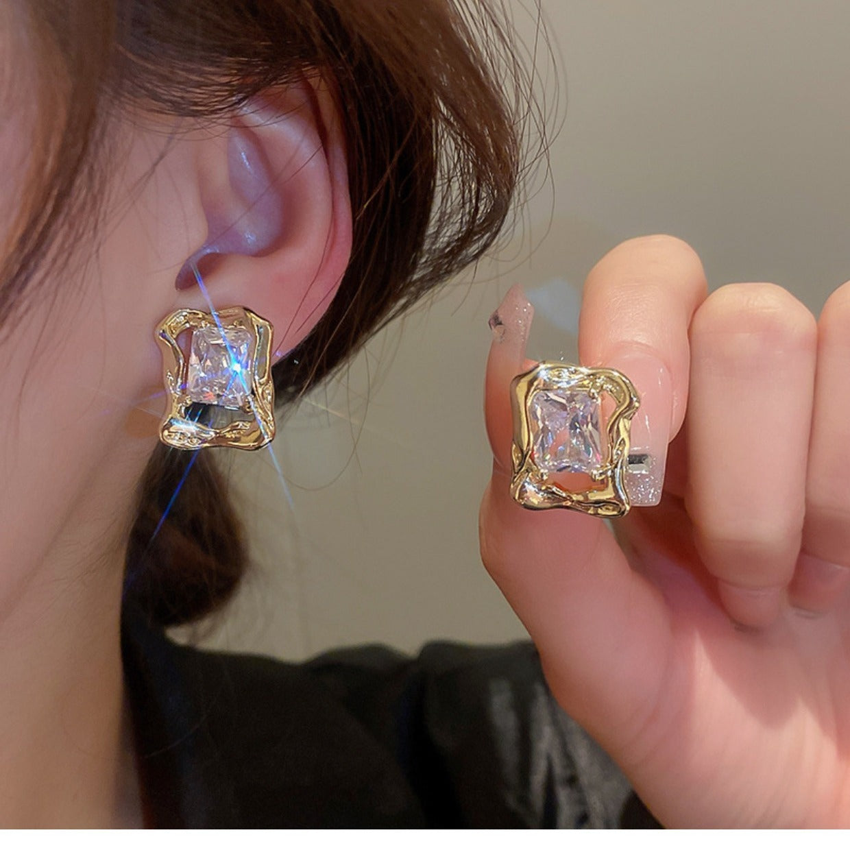 Hurmaava Korvarengas jokaiseen tilaisuuteen