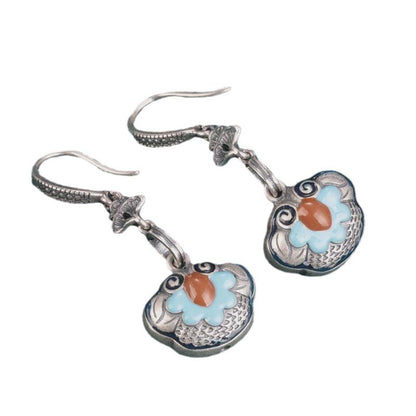 Hurmaava Hopea Korvarengas jokaiseen tilaisuuteen