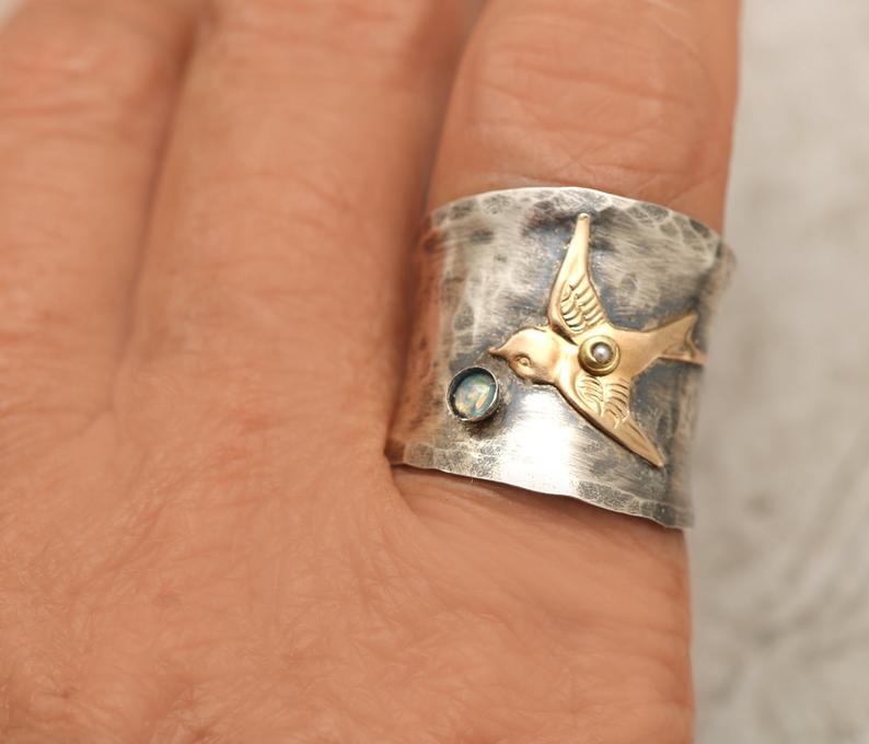 Elegantti Sormus jokaiseen tilaisuuteen