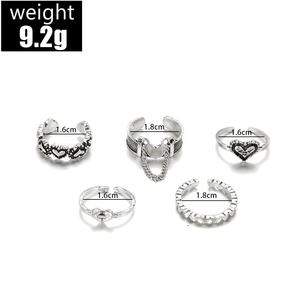 Klassinen Korusetti ajattomalla viehätyksellä