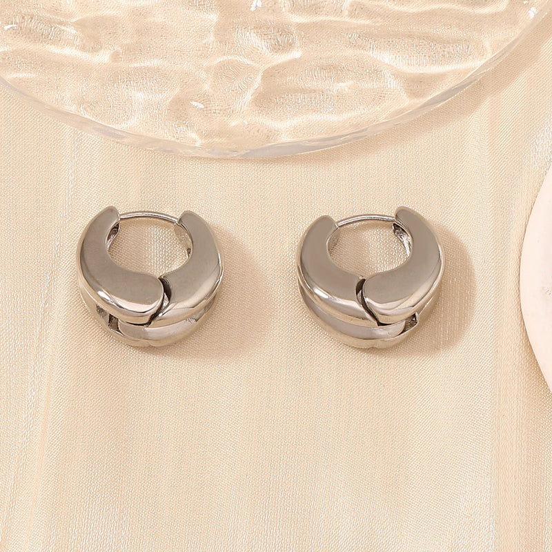 Hurmaava Korvarengas jokaiseen tilaisuuteen