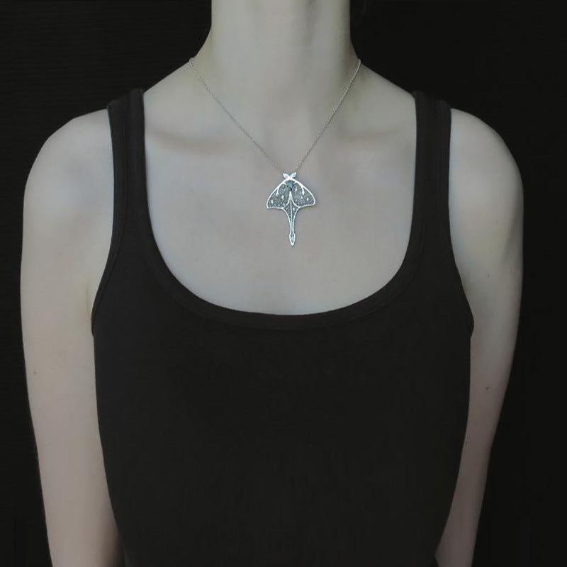 Elegantti Koru jokaiseen tilaisuuteen