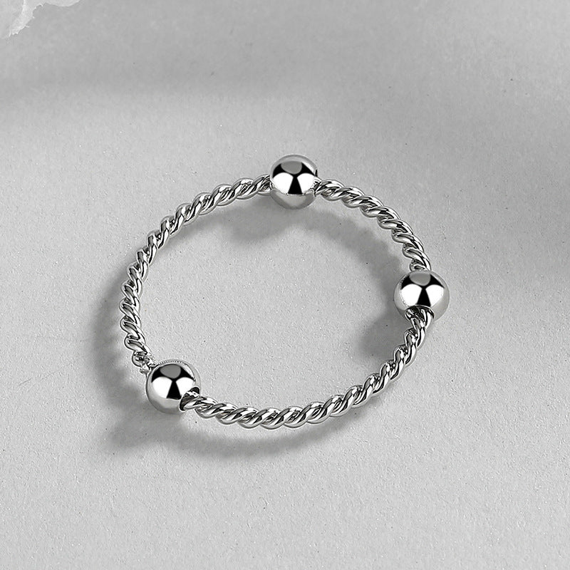 Klassinen Kulta Sormus ajattomalla viehätyksellä