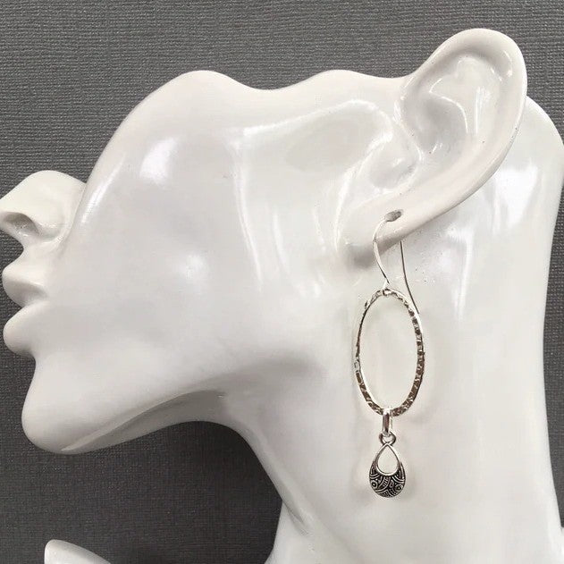 Hurmaava Korvarengas jokaiseen tilaisuuteen