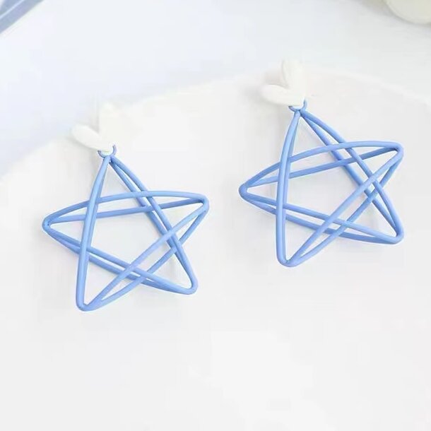 Hurmaava Korvarengas jokaiseen tilaisuuteen