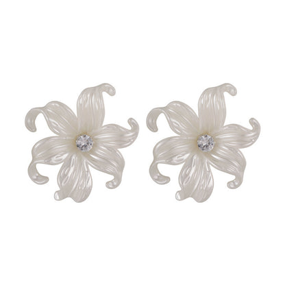 Romanttinen Korvarengas erityisiin hetkiin