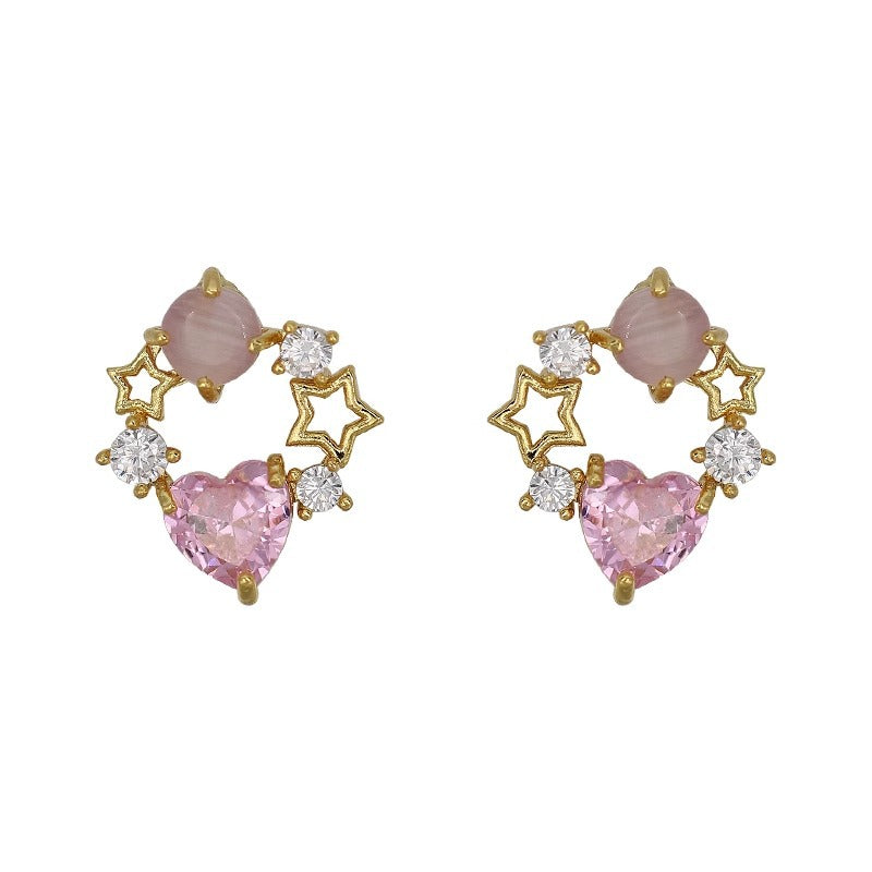 Kaunis Korvarengas ainutlaatuisella tyylillä