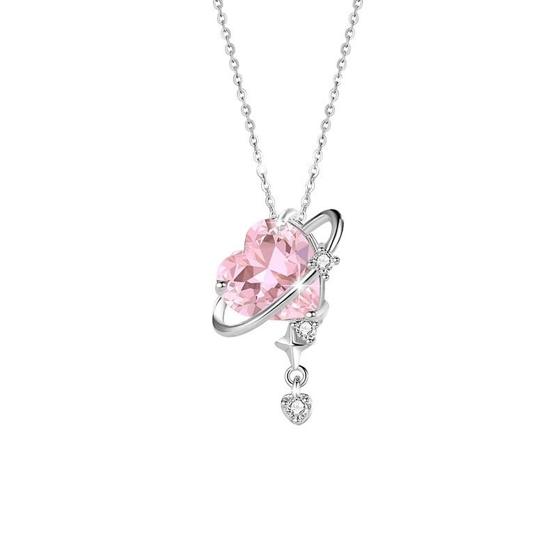 Klassinen Kaulakoru ajattomalla viehätyksellä