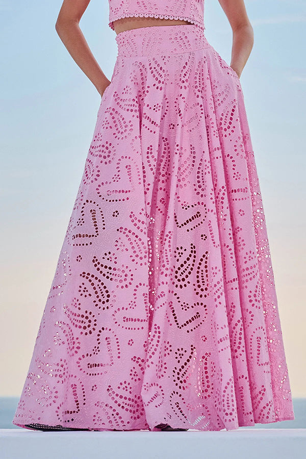Classic Vintage Garment with a Flattering Fit
