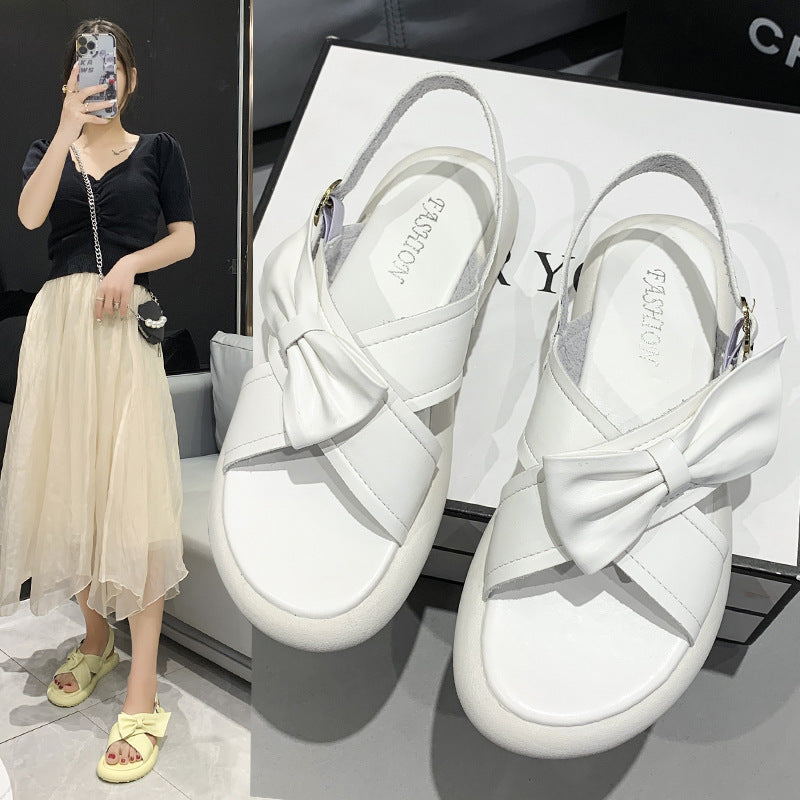 Tyylikkäät Ortopediset Sandaalit Ainutlaatuisella Muotoilulla