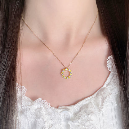 Käsintehty vintage Kaulakoru