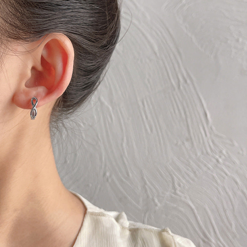 Klassinen Korvarengas ajattomalla viehätyksellä