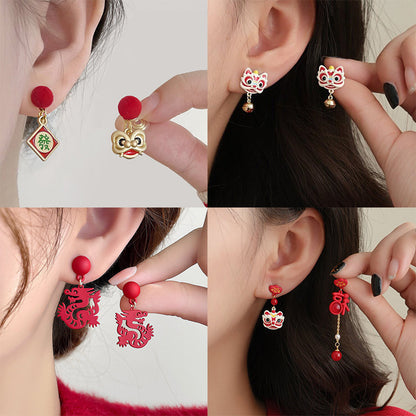 Kaunis Korvarengas ainutlaatuisella tyylillä