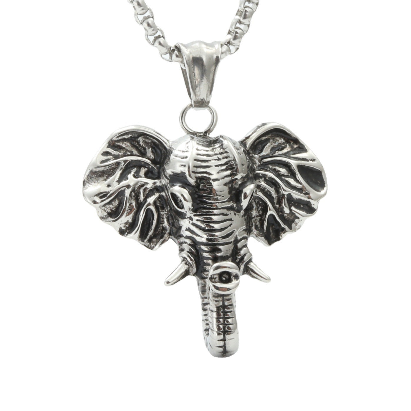 Klassinen Kaulakoru ajattomalla viehätyksellä