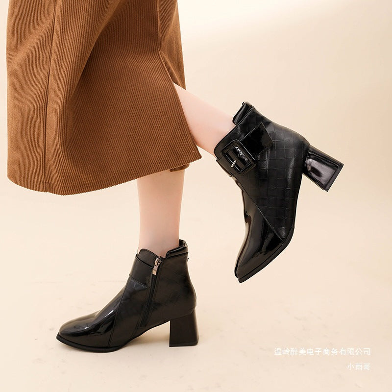 Sulavalinaiset Ortopediset Saappaat Moderniin Tyyliin