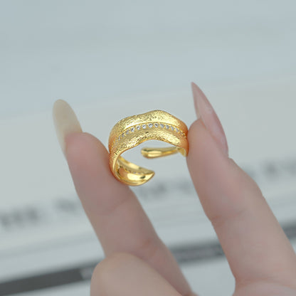 Hurmaava Sormus jokaiseen tilaisuuteen