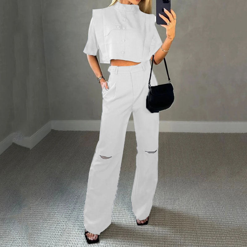 Classic Vintage Trousers with a Flattering Fit