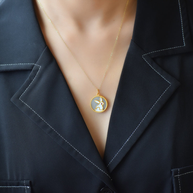 Kaunis Hopea Kaulakoru ainutlaatuisella tyylillä