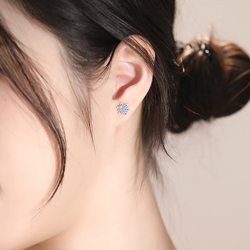 Herkkä käsityö Koru