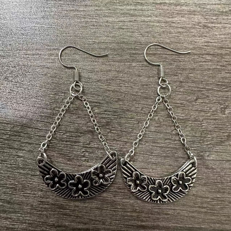 Hurmaava Sormus jokaiseen tilaisuuteen