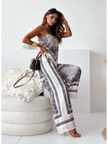 Classic Vintage Garment with a Flattering Fit