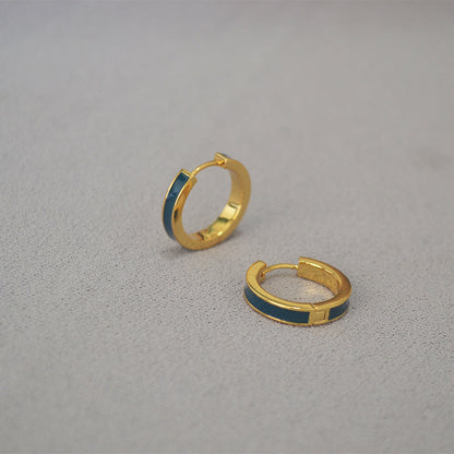 Klassinen Kulta Korvarengas ajattomalla viehätyksellä