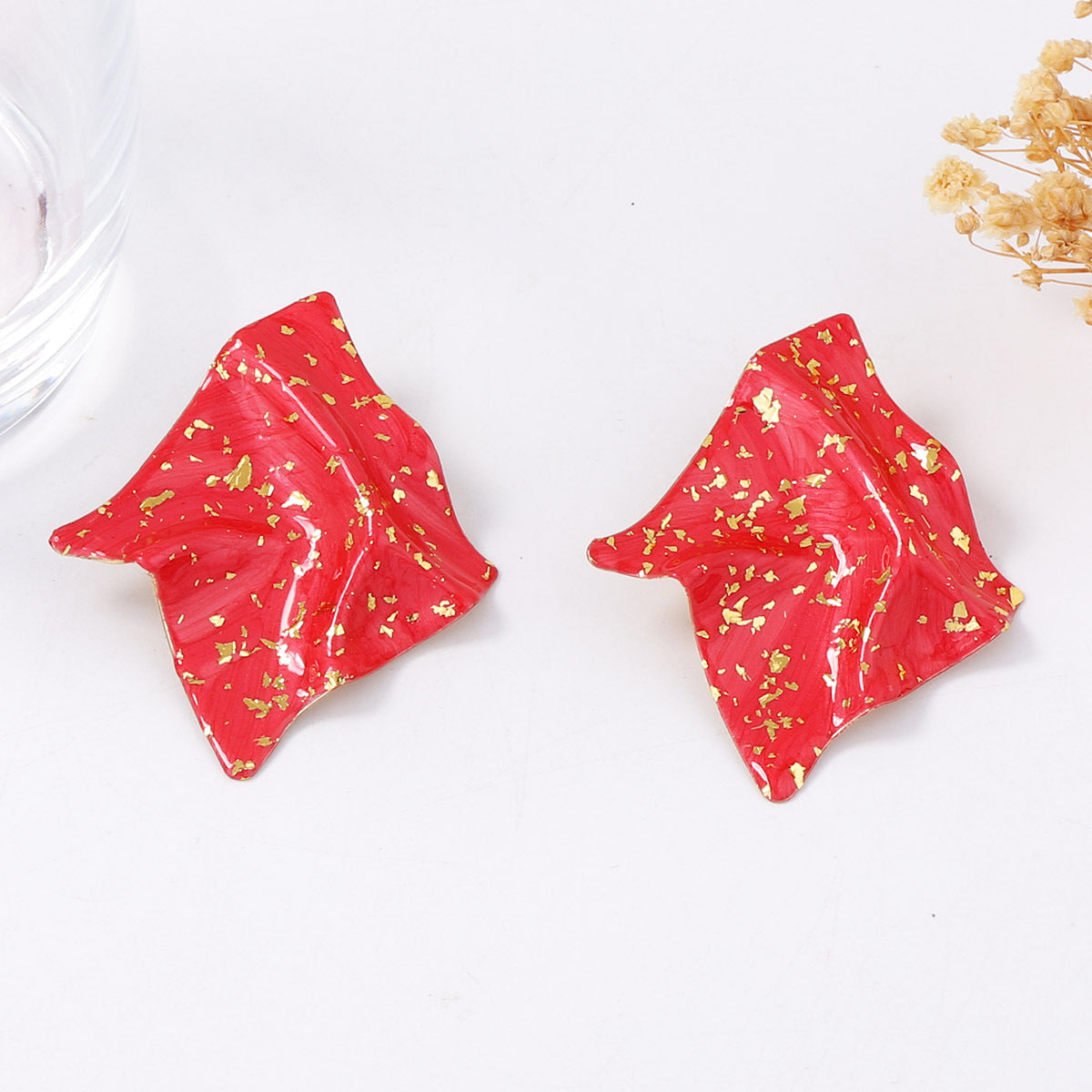 Elegantti Korvarengas jokaiseen tilaisuuteen