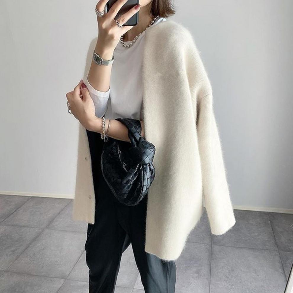 Classic Vintage & Enduringly Stylish Cardigan