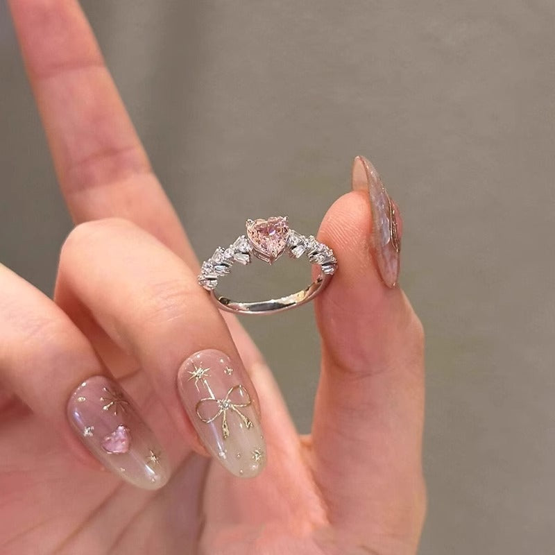 Upea Sormus päivittäiseen käyttöön