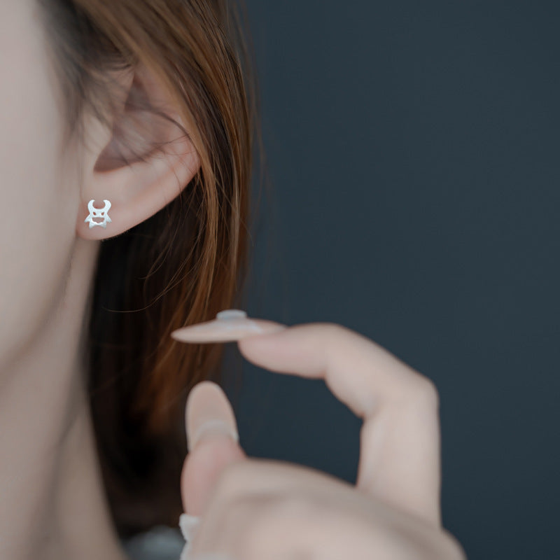 Elegantti Korvarengas jokaiseen tilaisuuteen