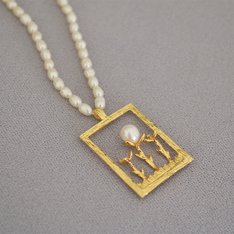 Romanttinen Kulta Kaulakoru erityisiin hetkiin