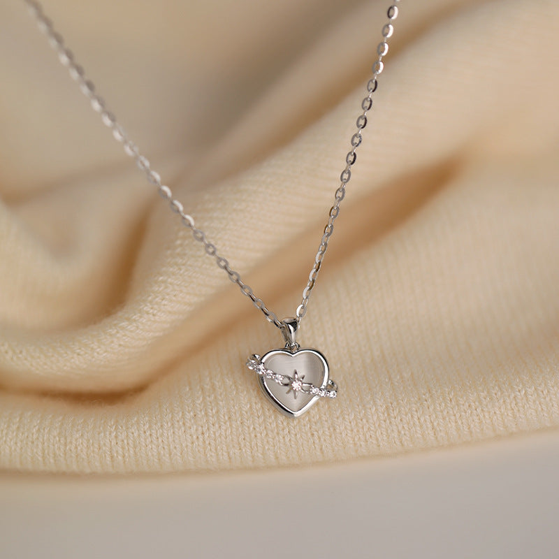 Hurmaava Kaulakoru jokaiseen tilaisuuteen