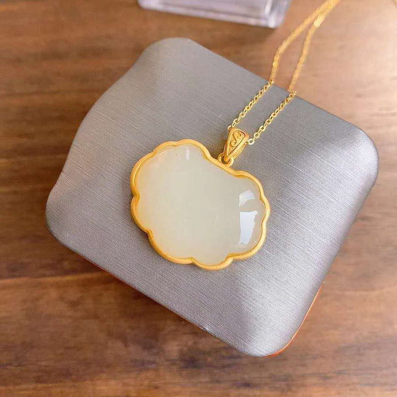 Elegantti Kulta Kaulakoru jokaiseen tilaisuuteen