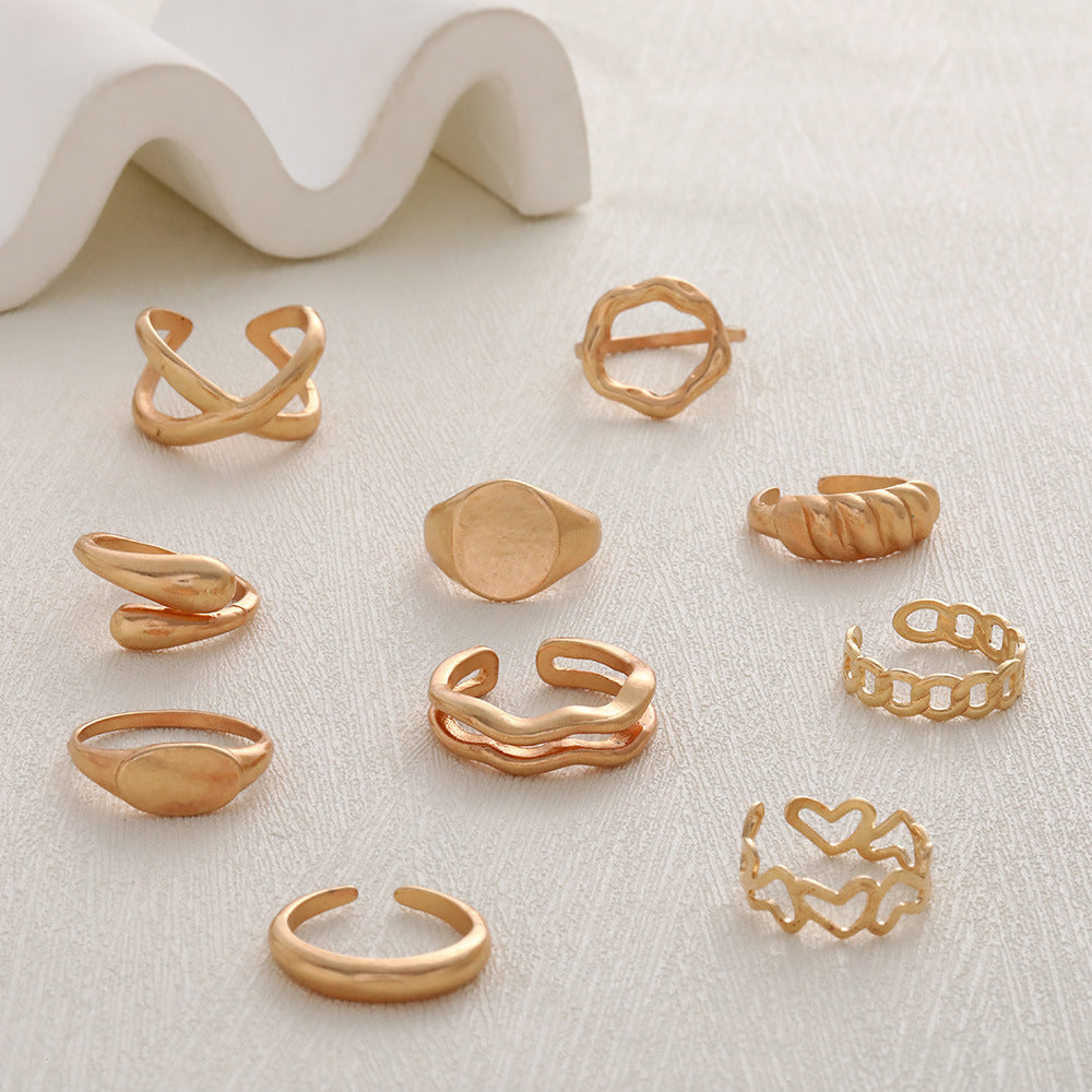 Romanttinen Kulta Sormus erityisiin hetkiin