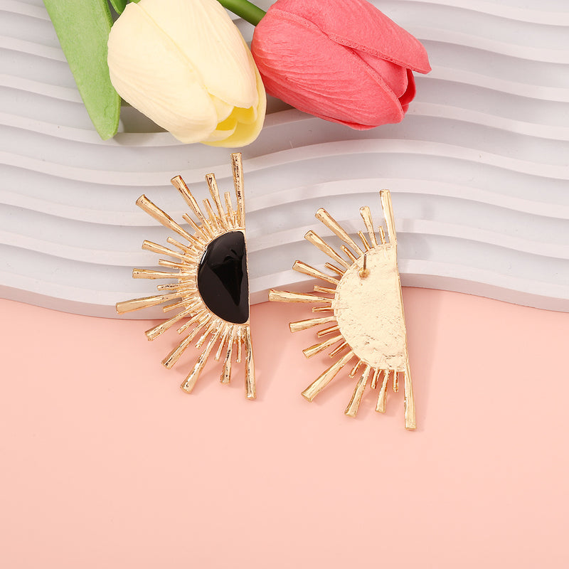 Elegantti Korvarengas jokaiseen tilaisuuteen