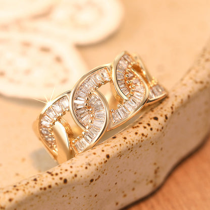 Romanttinen Sormus erityisiin hetkiin