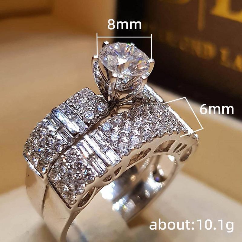 Elegantti Koru jokaiseen tilaisuuteen