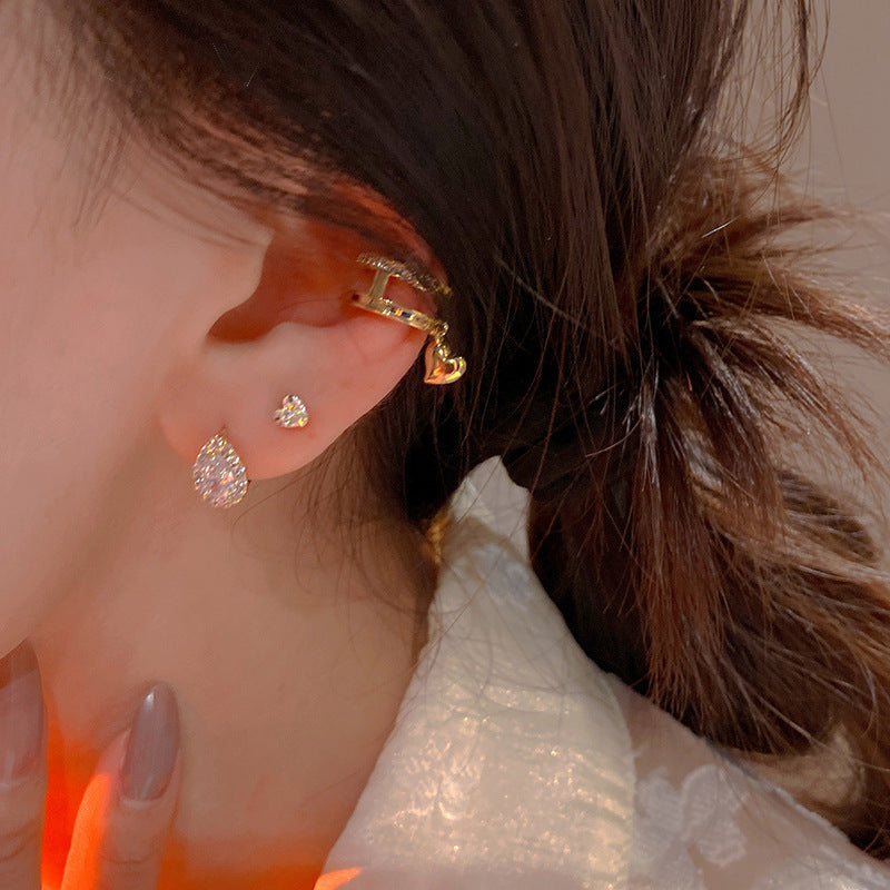 Klassinen Korvarengas ajattomalla viehätyksellä