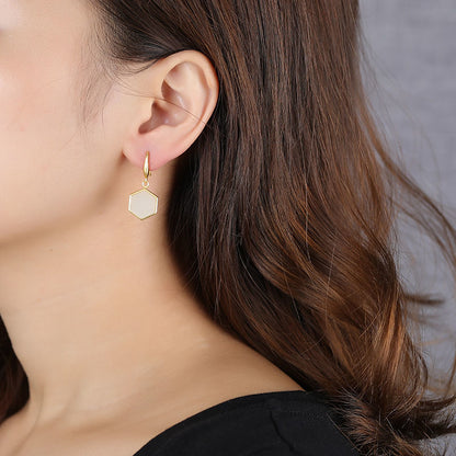 Hurmaava Kulta Korvarengas jokaiseen tilaisuuteen