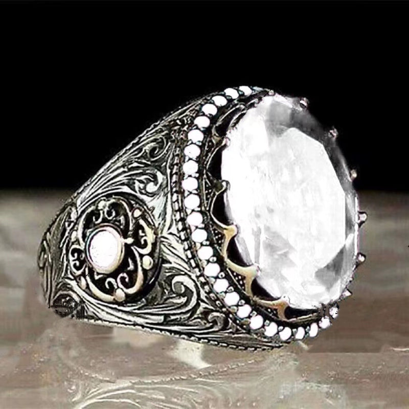 Upea Sormus päivittäiseen käyttöön