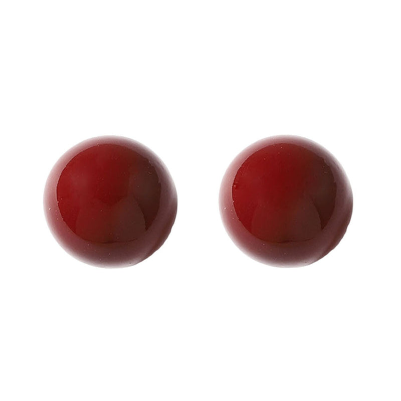 Hurmaava Helmi Korvarengas jokaiseen tilaisuuteen