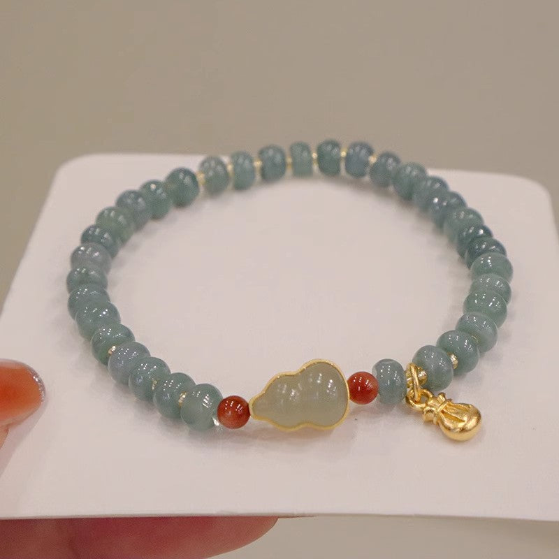 Käsintehty vintage Rannekoru